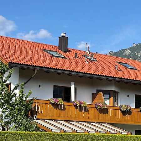 Das Bergquartier - Ferienwohnung Zugspitze اوبيرو المظهر الخارجي الصورة