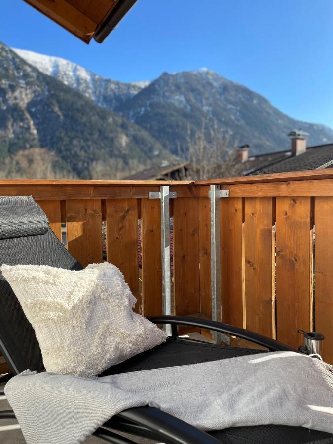 Das Bergquartier - Ferienwohnung Zugspitze اوبيرو المظهر الخارجي الصورة